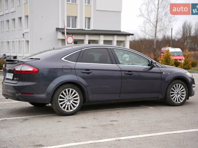 Серый Форд Мондео, объемом двигателя 1.6 л и пробегом 256 тыс. км за 8900 $, фото 4 на Automoto.ua