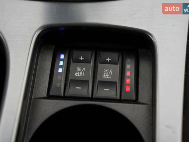 Серый Форд Мондео, объемом двигателя 1.6 л и пробегом 256 тыс. км за 8900 $, фото 10 на Automoto.ua