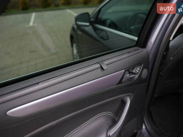 Серый Форд Мондео, объемом двигателя 1.6 л и пробегом 256 тыс. км за 8900 $, фото 24 на Automoto.ua