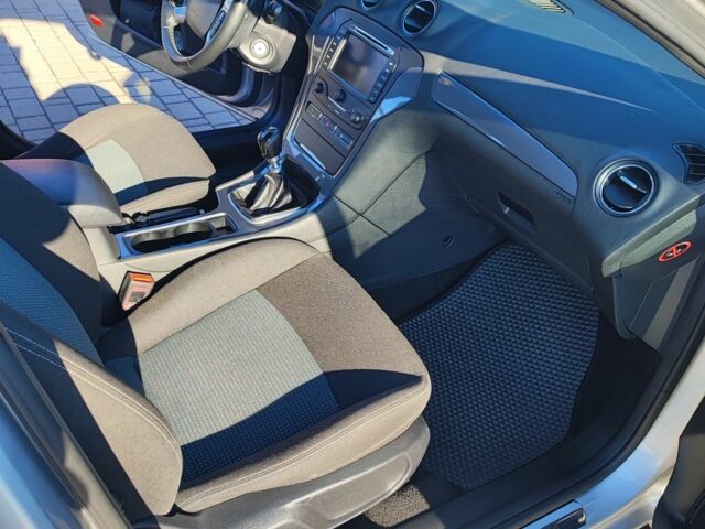 Серый Форд Мондео, объемом двигателя 2 л и пробегом 285 тыс. км за 8400 $, фото 7 на Automoto.ua