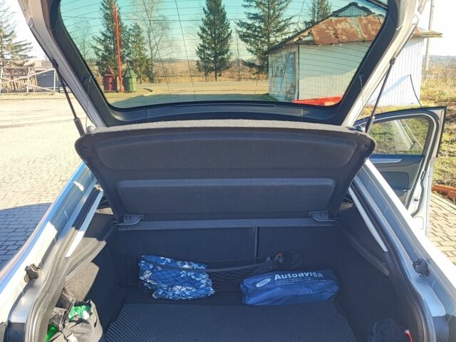 Серый Форд Мондео, объемом двигателя 2 л и пробегом 285 тыс. км за 8400 $, фото 9 на Automoto.ua