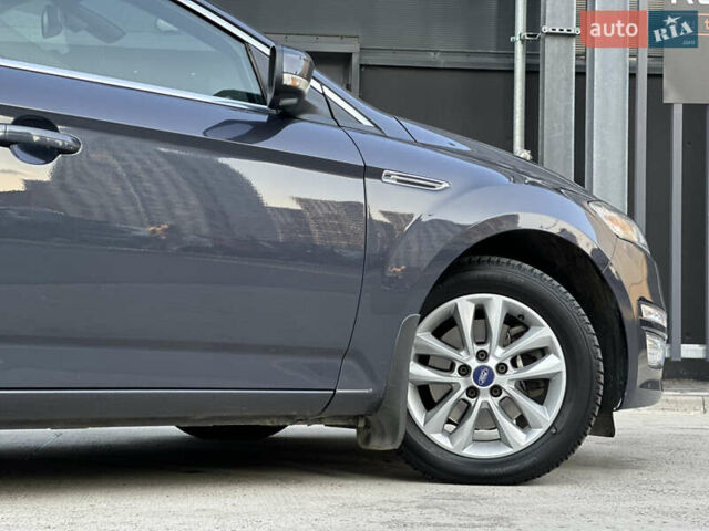 Форд Мондео 2013 у Києві на Automoto.ua Сірий Форд Мондео, об'ємом двигуна 2 л та пробігом 225 тис. км за 9600 $, фото 11 на Automoto.ua