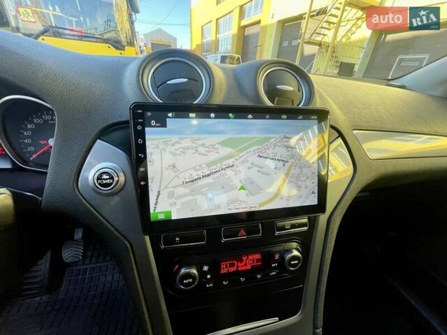 Сірий Форд Мондео, об'ємом двигуна 2 л та пробігом 179 тис. км за 9200 $, фото 8 на Automoto.ua