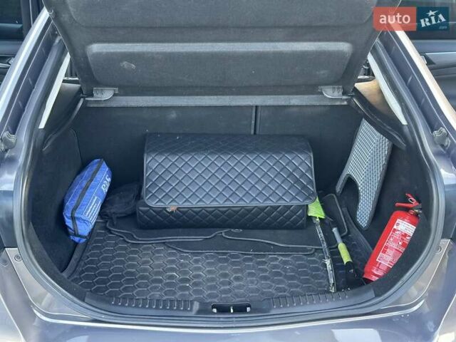 Сірий Форд Мондео, об'ємом двигуна 2 л та пробігом 269 тис. км за 9900 $, фото 18 на Automoto.ua