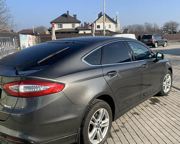 Серый Форд Мондео, объемом двигателя 2 л и пробегом 197 тыс. км за 12200 $, фото 4 на Automoto.ua