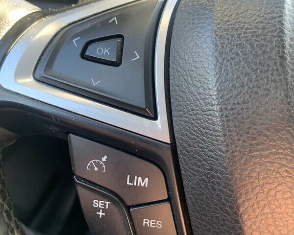 Серый Форд Мондео, объемом двигателя 2 л и пробегом 197 тыс. км за 12200 $, фото 16 на Automoto.ua