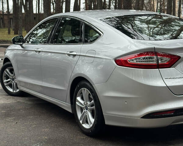 Серый Форд Мондео, объемом двигателя 1.5 л и пробегом 120 тыс. км за 12999 $, фото 10 на Automoto.ua