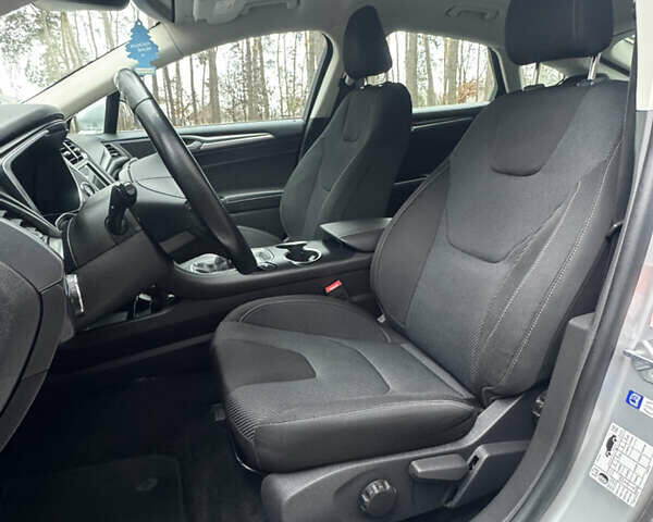 Серый Форд Мондео, объемом двигателя 1.5 л и пробегом 120 тыс. км за 12999 $, фото 19 на Automoto.ua