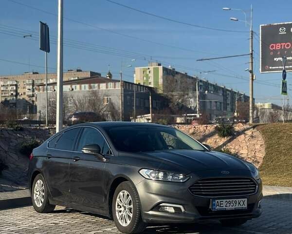 Серый Форд Мондео, объемом двигателя 2 л и пробегом 97 тыс. км за 18499 $, фото 4 на Automoto.ua