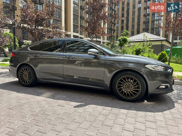 Форд Мондео 2018 в Киеве на Automoto.ua Серый Форд Мондео, объемом двигателя 2 л и пробегом 130 тыс. км за 17500 $, фото 1 на Automoto.ua