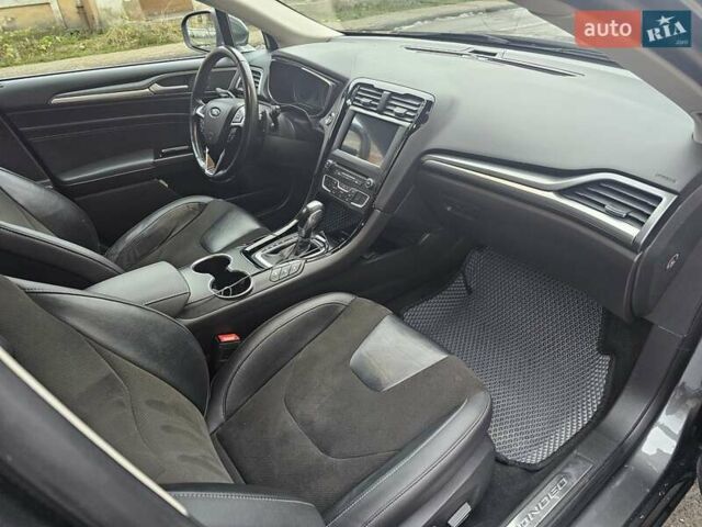 Серый Форд Мондео, объемом двигателя 2 л и пробегом 143 тыс. км за 18000 $, фото 11 на Automoto.ua