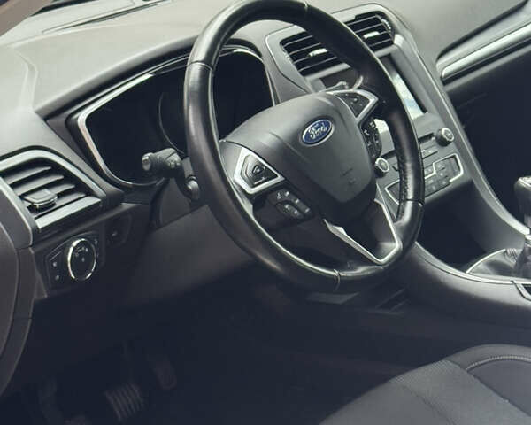 Серый Форд Мондео, объемом двигателя 1.5 л и пробегом 120 тыс. км за 12999 $, фото 18 на Automoto.ua