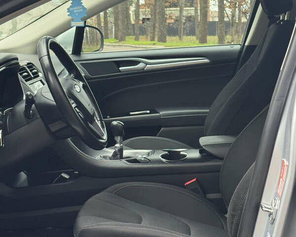 Серый Форд Мондео, объемом двигателя 1.5 л и пробегом 120 тыс. км за 12999 $, фото 21 на Automoto.ua