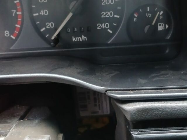 Синий Форд Мондео, объемом двигателя 1.8 л и пробегом 282 тыс. км за 594 $, фото 2 на Automoto.ua