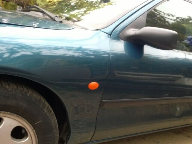 Синий Форд Мондео, объемом двигателя 1.8 л и пробегом 390 тыс. км за 2500 $, фото 1 на Automoto.ua