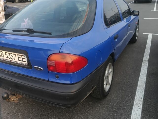 Синий Форд Мондео, объемом двигателя 1.8 л и пробегом 340 тыс. км за 2150 $, фото 5 на Automoto.ua