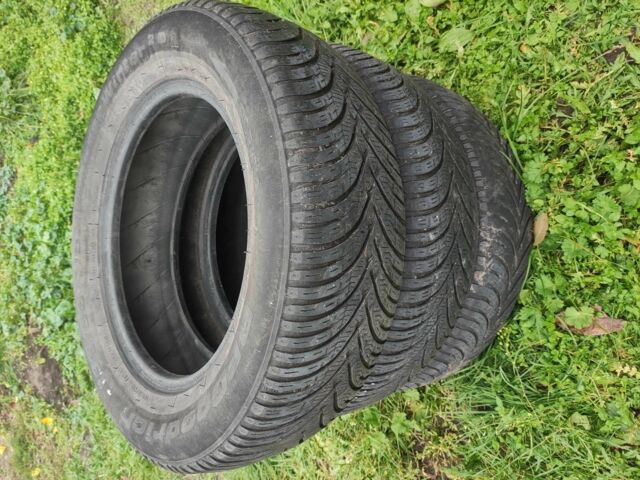 Синій Форд Мондео, об'ємом двигуна 2 л та пробігом 347 тис. км за 2300 $, фото 16 на Automoto.ua