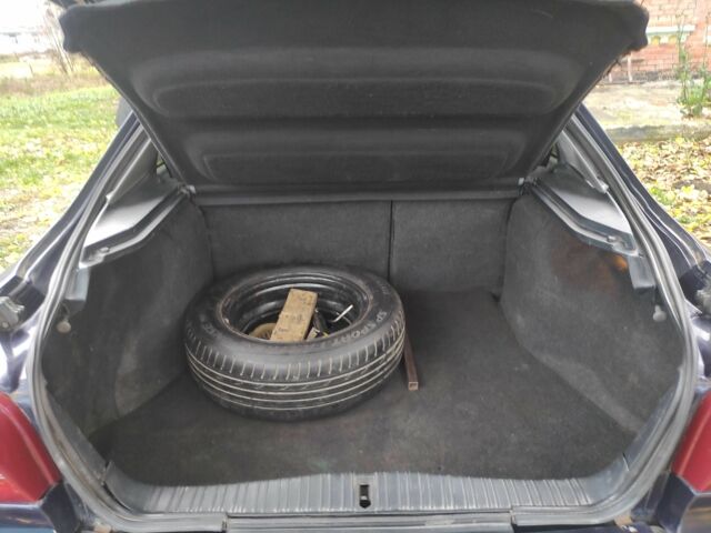 Синій Форд Мондео, об'ємом двигуна 2 л та пробігом 347 тис. км за 2300 $, фото 8 на Automoto.ua