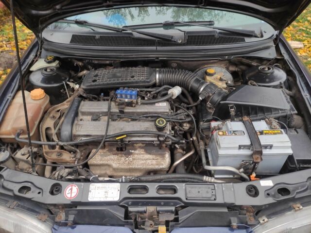 Синій Форд Мондео, об'ємом двигуна 2 л та пробігом 347 тис. км за 2300 $, фото 7 на Automoto.ua