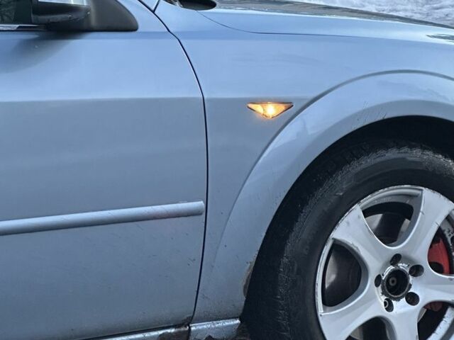 Синий Форд Мондео, объемом двигателя 2 л и пробегом 250 тыс. км за 2800 $, фото 6 на Automoto.ua