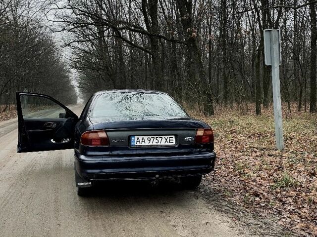 Синий Форд Мондео, объемом двигателя 1.8 л и пробегом 462 тыс. км за 1500 $, фото 2 на Automoto.ua