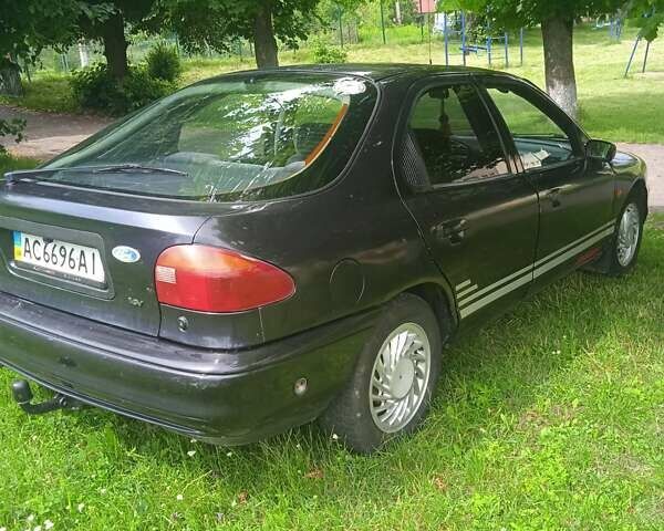 Синій Форд Мондео, об'ємом двигуна 0 л та пробігом 320 тис. км за 2000 $, фото 5 на Automoto.ua