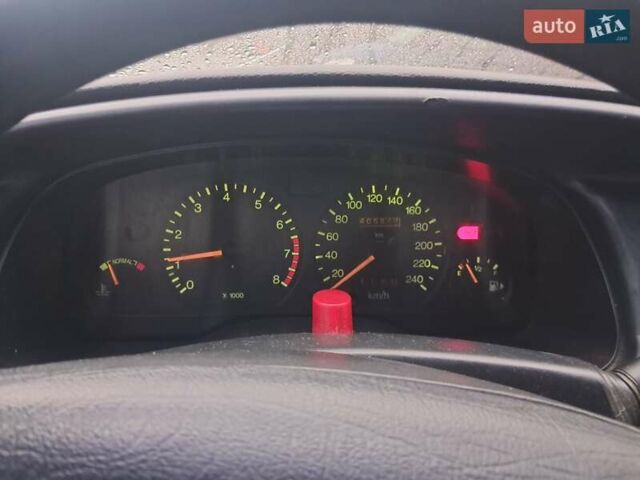 Синий Форд Мондео, объемом двигателя 1.8 л и пробегом 405 тыс. км за 1650 $, фото 13 на Automoto.ua