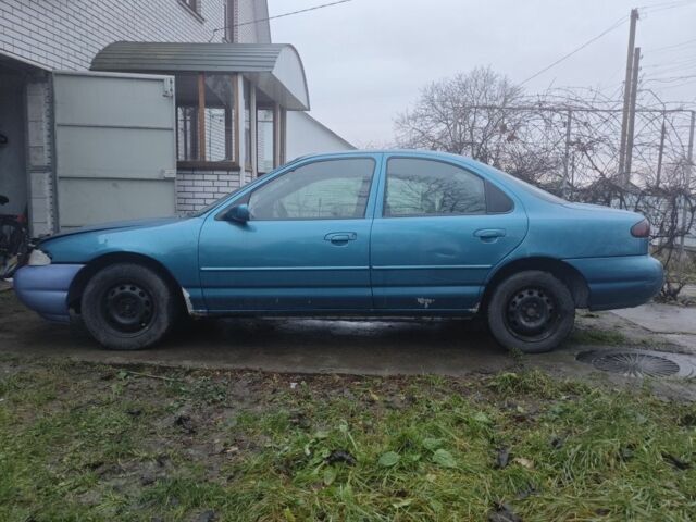 Синий Форд Мондео, объемом двигателя 2 л и пробегом 450 тыс. км за 650 $, фото 4 на Automoto.ua