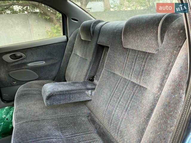 Синий Форд Мондео, объемом двигателя 1.6 л и пробегом 250 тыс. км за 1500 $, фото 3 на Automoto.ua