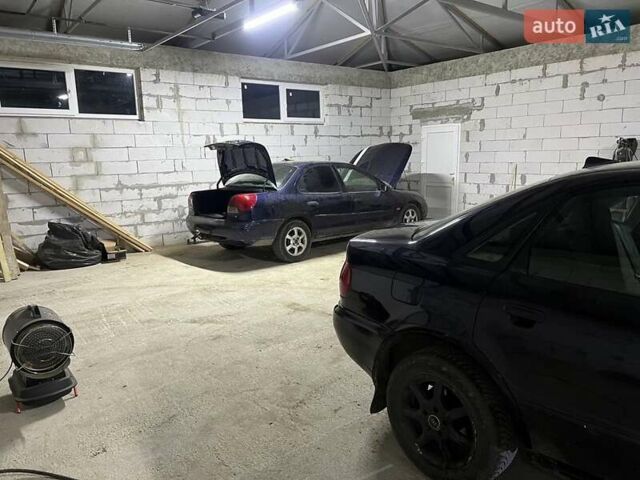 Синий Форд Мондео, объемом двигателя 0 л и пробегом 200 тыс. км за 1500 $, фото 1 на Automoto.ua