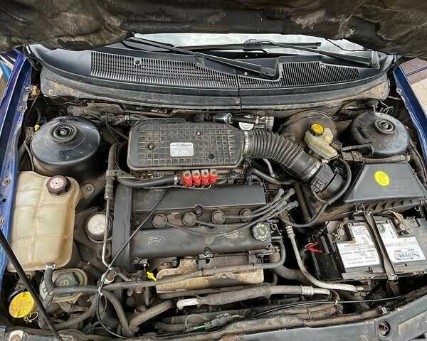 Синий Форд Мондео, объемом двигателя 2 л и пробегом 350 тыс. км за 2000 $, фото 8 на Automoto.ua