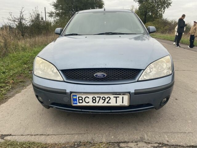Синій Форд Мондео, об'ємом двигуна 2 л та пробігом 330 тис. км за 3000 $, фото 4 на Automoto.ua