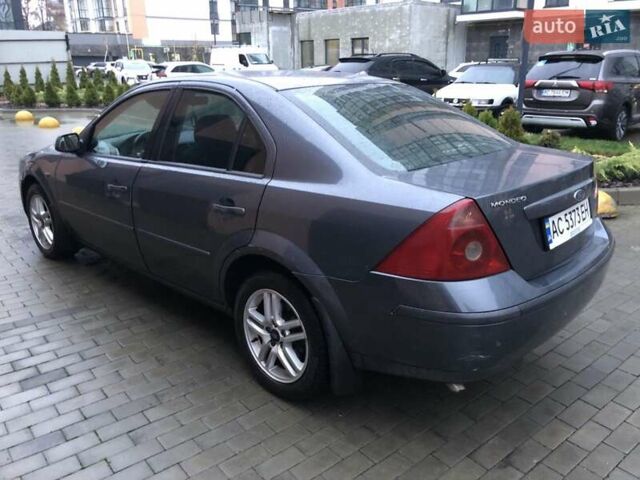 Синій Форд Мондео, об'ємом двигуна 2 л та пробігом 250 тис. км за 2350 $, фото 2 на Automoto.ua