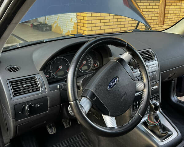 Синий Форд Мондео, объемом двигателя 1.99 л и пробегом 377 тыс. км за 3500 $, фото 18 на Automoto.ua