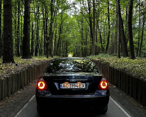 Синий Форд Мондео, объемом двигателя 1.99 л и пробегом 377 тыс. км за 3500 $, фото 5 на Automoto.ua