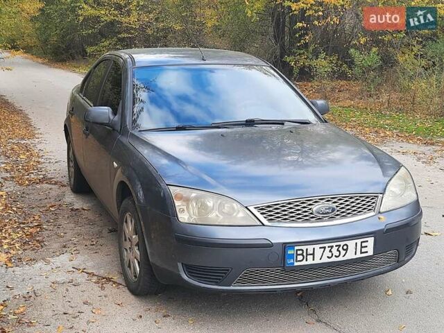 Форд Мондео 2004 в Мироновке на Automoto.ua Синий Форд Мондео, объемом двигателя 2 л и пробегом 260 тыс. км за 2700 $, фото 2 на Automoto.ua