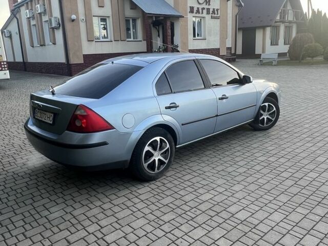 Синій Форд Мондео, об'ємом двигуна 1.8 л та пробігом 321 тис. км за 3500 $, фото 3 на Automoto.ua