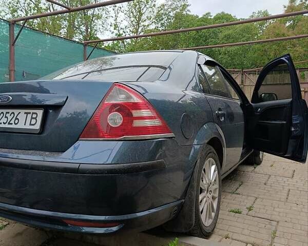 Синий Форд Мондео, объемом двигателя 2 л и пробегом 200 тыс. км за 5200 $, фото 29 на Automoto.ua