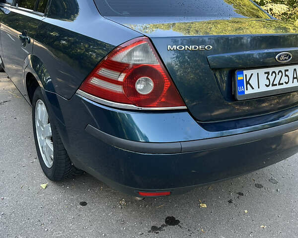 Синий Форд Мондео, объемом двигателя 2.2 л и пробегом 290 тыс. км за 3800 $, фото 11 на Automoto.ua
