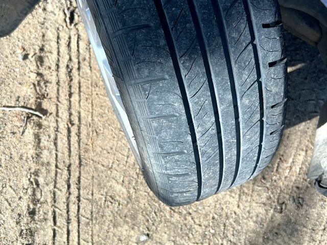 Синий Форд Мондео, объемом двигателя 2 л и пробегом 223 тыс. км за 4500 $, фото 5 на Automoto.ua