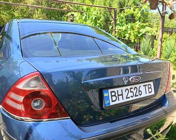 Синий Форд Мондео, объемом двигателя 2 л и пробегом 200 тыс. км за 5200 $, фото 6 на Automoto.ua