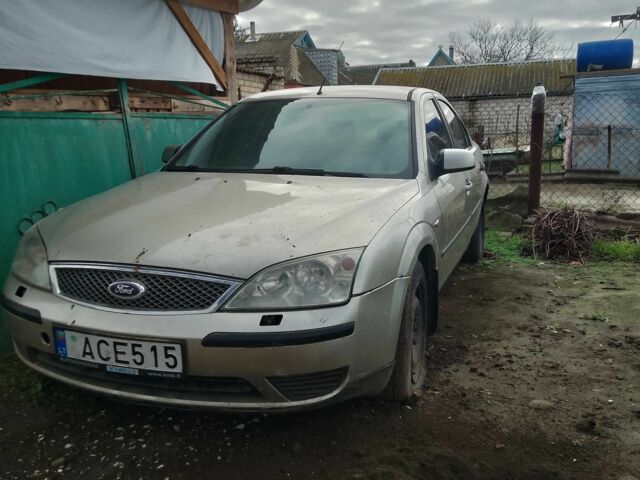 Синий Форд Мондео, объемом двигателя 0 л и пробегом 777 тыс. км за 1671 $, фото 3 на Automoto.ua