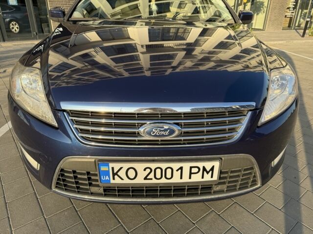 Синій Форд Мондео, об'ємом двигуна 2 л та пробігом 257 тис. км за 5600 $, фото 7 на Automoto.ua