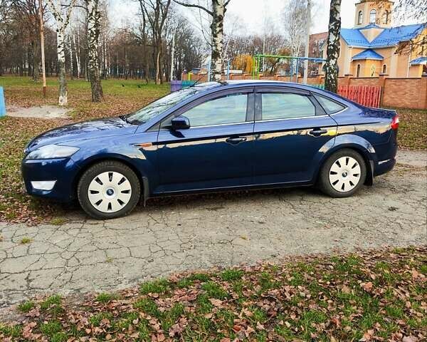 Синій Форд Мондео, об'ємом двигуна 1.8 л та пробігом 228 тис. км за 7000 $, фото 1 на Automoto.ua