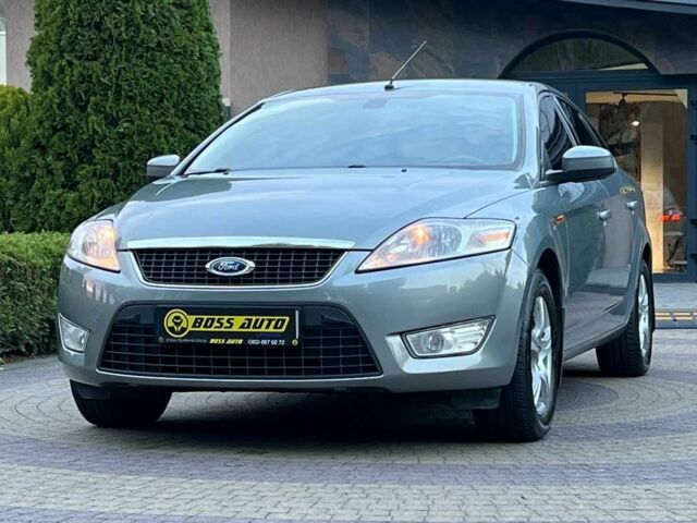 Синій Форд Мондео, об'ємом двигуна 2 л та пробігом 192 тис. км за 7500 $, фото 2 на Automoto.ua