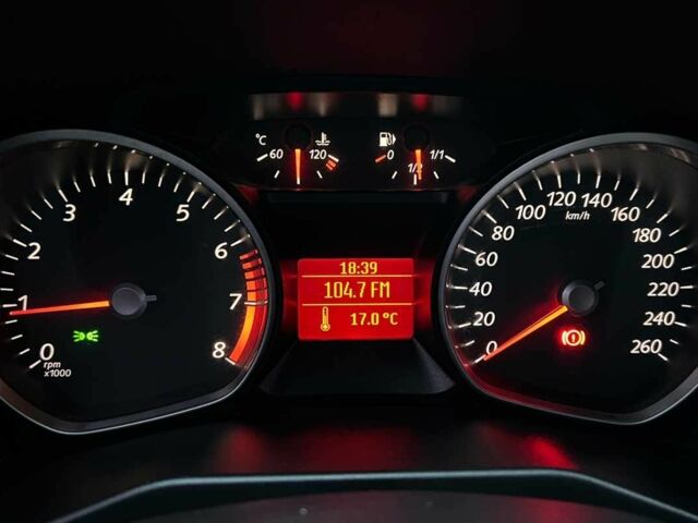 Синій Форд Мондео, об'ємом двигуна 2 л та пробігом 192 тис. км за 7500 $, фото 12 на Automoto.ua