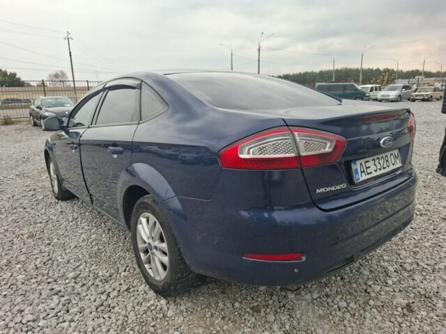 Синий Форд Мондео, объемом двигателя 1.6 л и пробегом 216 тыс. км за 4999 $, фото 3 на Automoto.ua