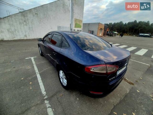 Синий Форд Мондео, объемом двигателя 2 л и пробегом 277 тыс. км за 6300 $, фото 4 на Automoto.ua
