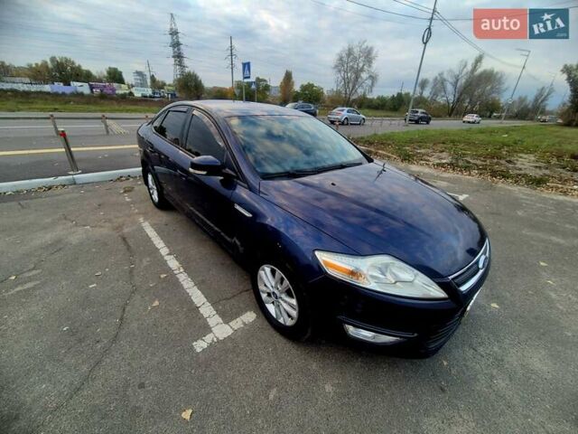 Синий Форд Мондео, объемом двигателя 2 л и пробегом 277 тыс. км за 6300 $, фото 2 на Automoto.ua