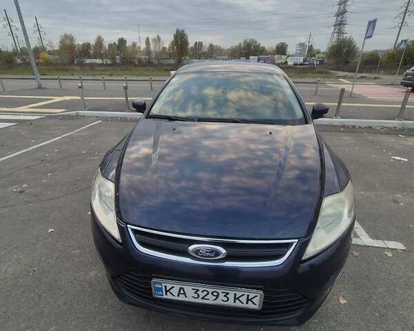 Синий Форд Мондео, объемом двигателя 2 л и пробегом 277 тыс. км за 6300 $, фото 1 на Automoto.ua